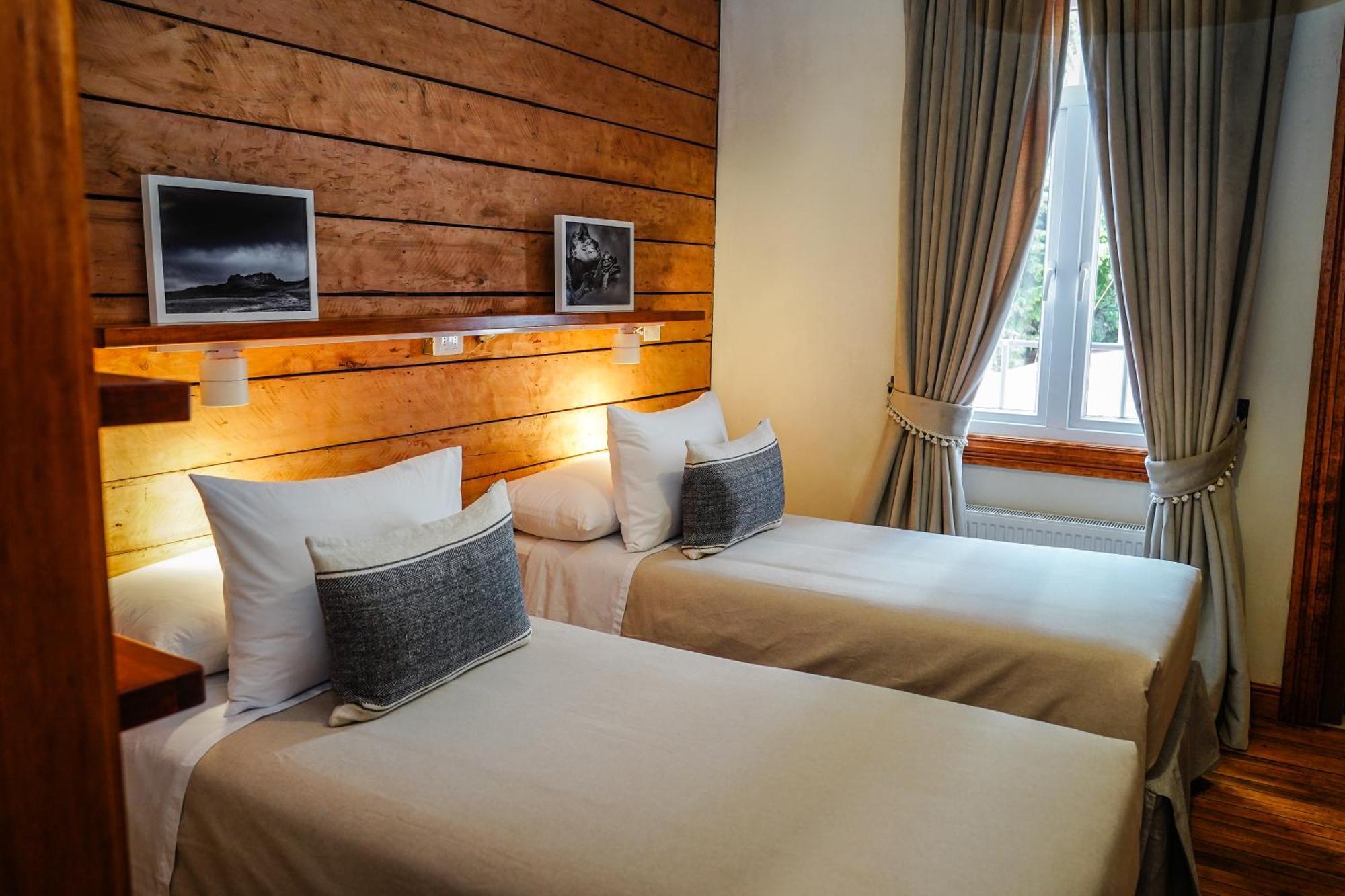 Hotel Rio Rubens Puerto Natales Ngoại thất bức ảnh